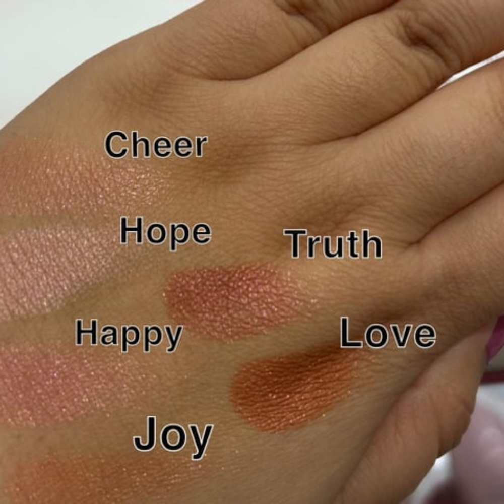 🍊Face Need🍊BNIB Rare Beauty Fullsize JOY Soft Pinch Luminous Powder Blush!$27R - Picture 13 of 16
